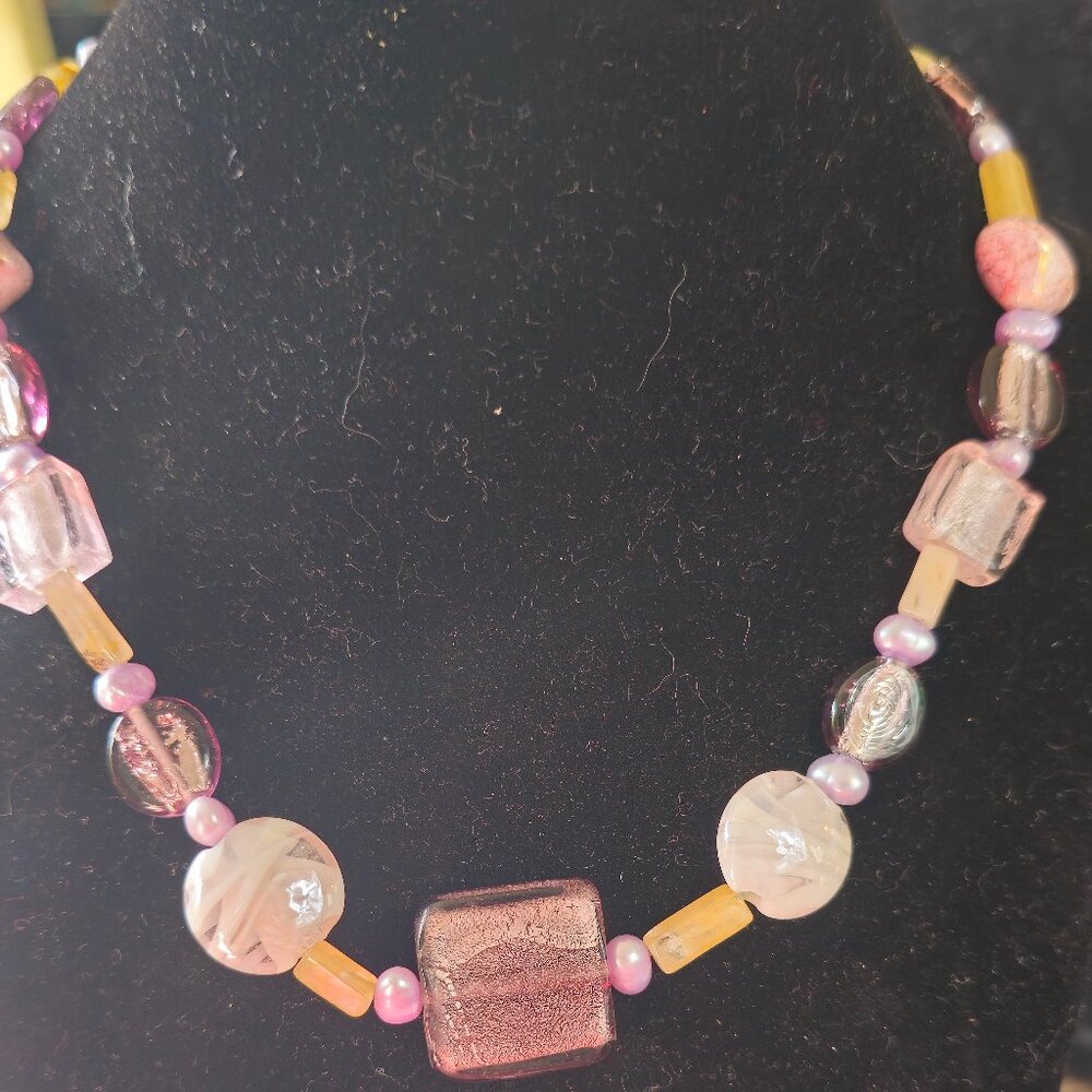Pretty Beaded Necklace